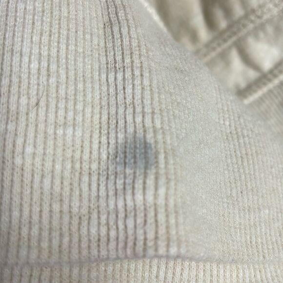 GREEN TEA Beige Handwarmer Pocket Sweatshirt Vneck Drawstring Neckline Sz Large - Picture 5 of 8